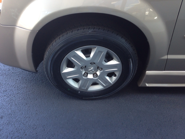 2009 Dodge Grand Caravan SE