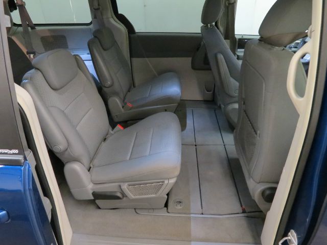 2010 Dodge Grand Caravan S