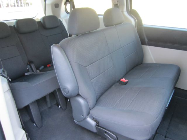 2010 Dodge Grand Caravan SE