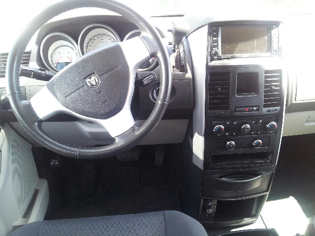 2010 Dodge Grand Caravan 4DR FWD GLS 2.7