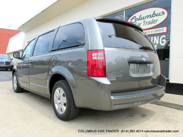2010 Dodge Grand Caravan SE