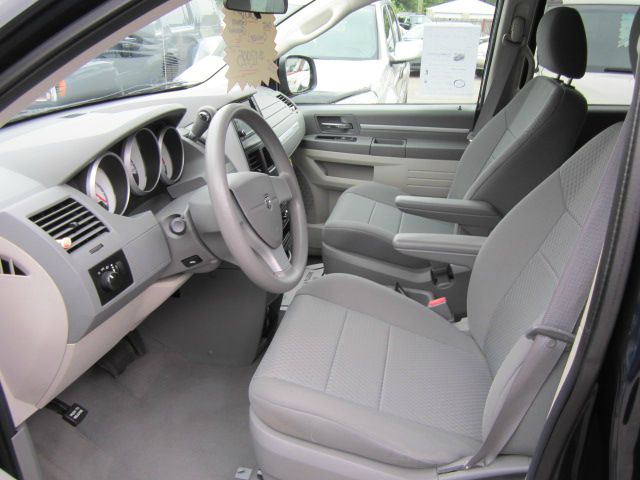 2010 Dodge Grand Caravan SE
