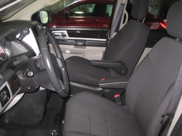 2010 Dodge Grand Caravan LTD