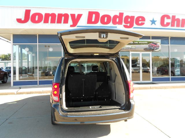 2011 Dodge Grand Caravan LTD