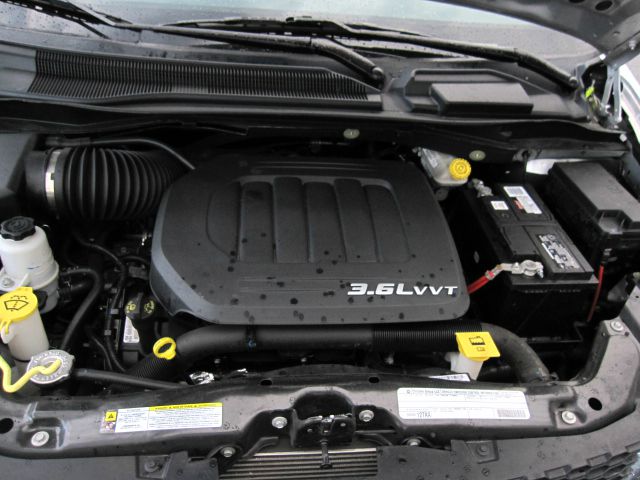 2011 Dodge Grand Caravan LTD