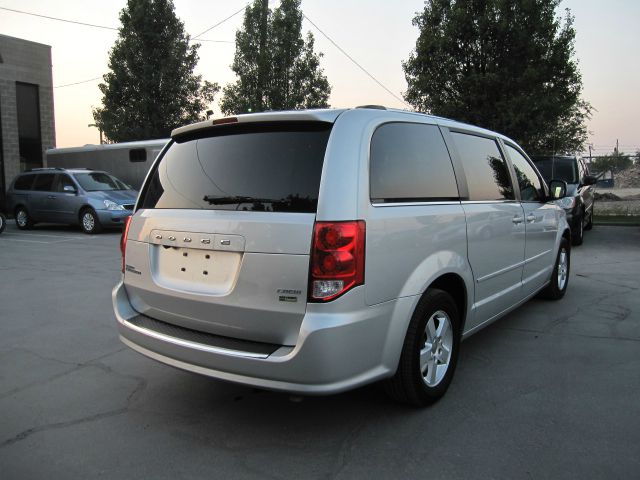 2011 Dodge Grand Caravan LTD