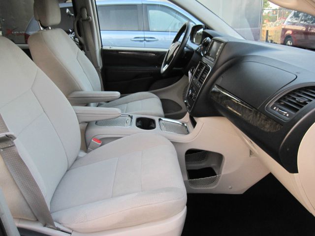 2011 Dodge Grand Caravan LTD