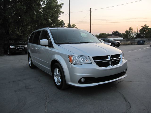 2011 Dodge Grand Caravan LTD
