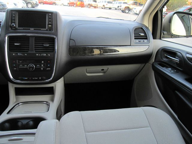 2011 Dodge Grand Caravan LTD