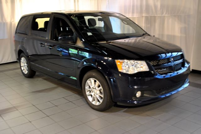 2011 Dodge Grand Caravan Deluxe Convertible