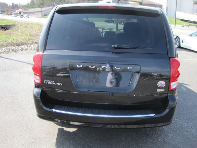 2011 Dodge Grand Caravan Lariat 4WD FX4
