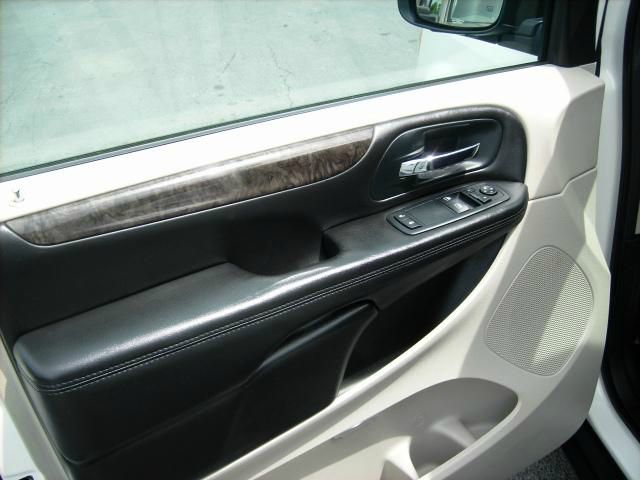 2011 Dodge Grand Caravan SL AWD CVT Leatherroof
