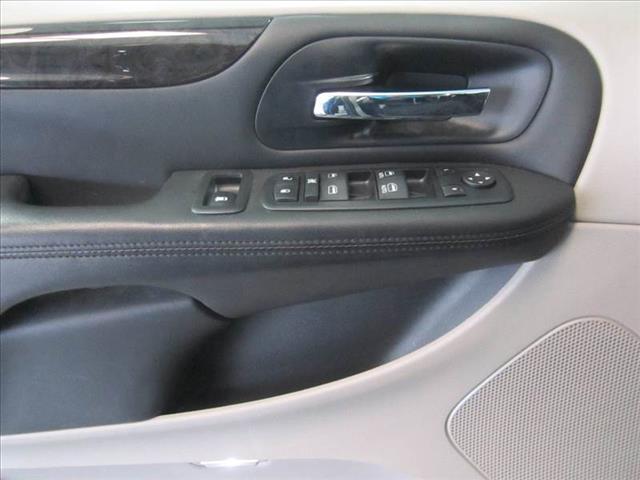 2013 Dodge Grand Caravan S