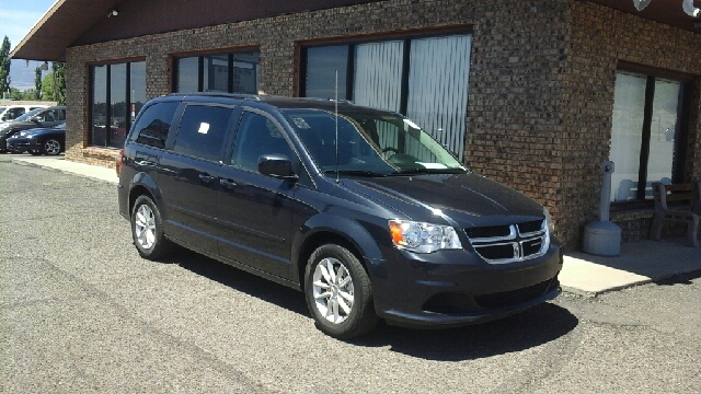 2013 Dodge Grand Caravan Supercab SRW 4X