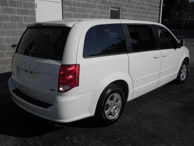 2013 Dodge Grand Caravan S
