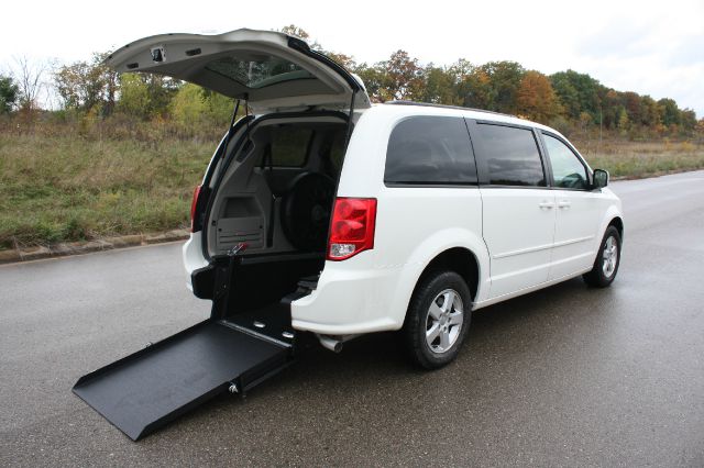 2013 Dodge Grand Caravan S