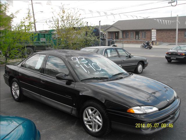 1993 Dodge Intrepid LW2