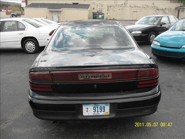 1993 Dodge Intrepid LW2