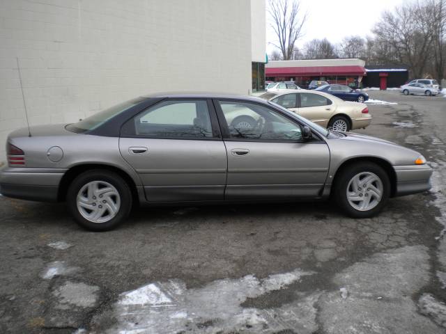 1995 Dodge Intrepid LW2