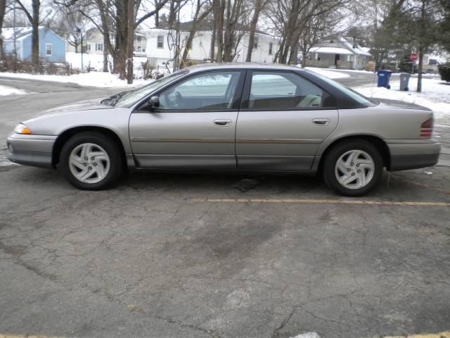 1995 Dodge Intrepid LW2