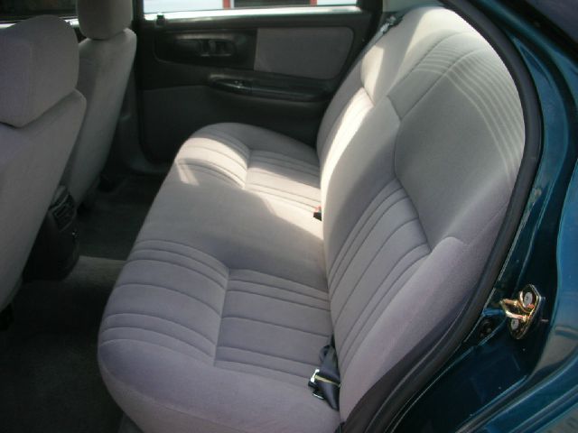 1995 Dodge Intrepid Base