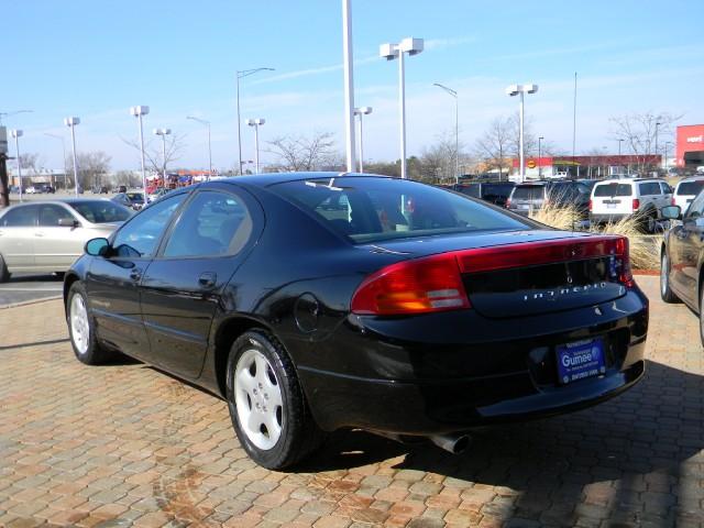 2000 Dodge Intrepid 4dr Quad Cab 160.5 WB 4WD SLT