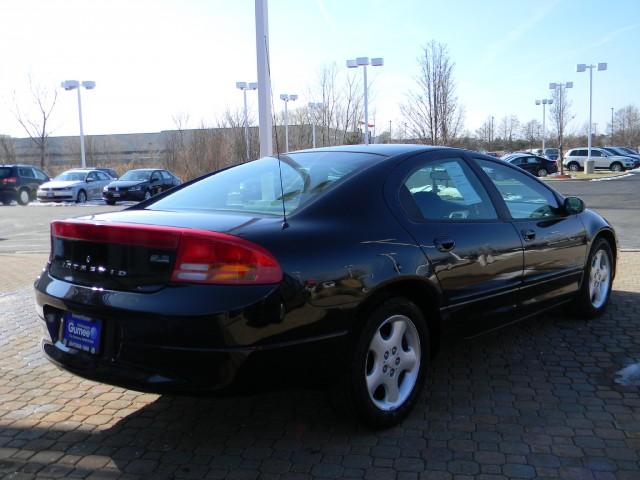 2000 Dodge Intrepid 4dr Quad Cab 160.5 WB 4WD SLT