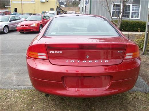 2003 Dodge Intrepid SE