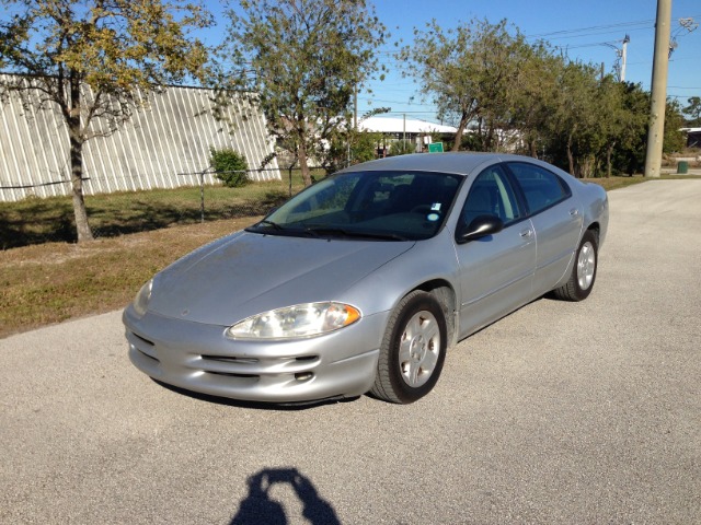 2003 Dodge Intrepid SE