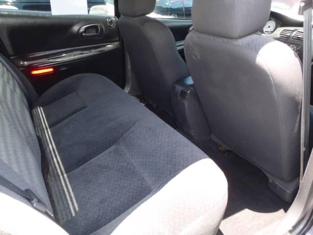 2004 Dodge Intrepid V6 Deluxe