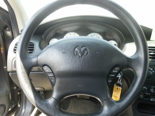 2004 Dodge Intrepid SE