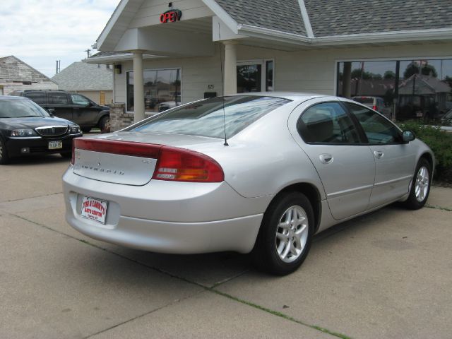 2004 Dodge Intrepid SE