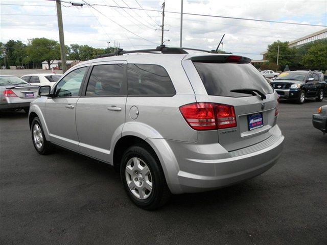 2009 Dodge Journey SLT Crew Cab Short Bed 4WD