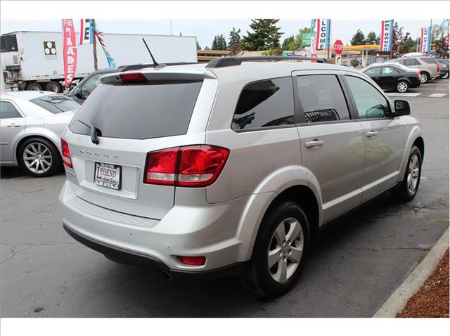 2011 Dodge Journey 2WD V6 Automatic SUV