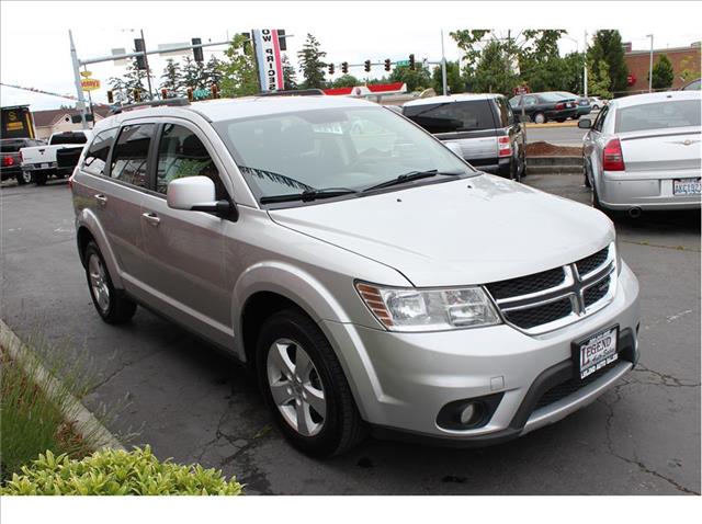 2011 Dodge Journey 2WD V6 Automatic SUV