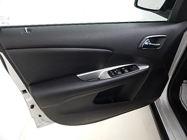 2011 Dodge Journey ST Club Cab