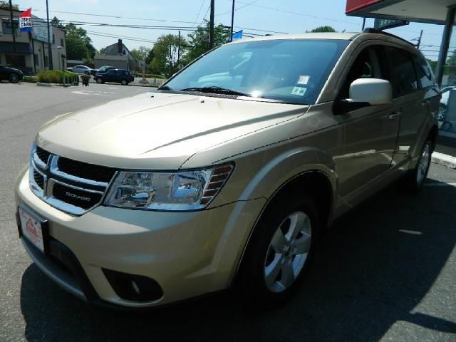 2011 Dodge Journey 2WD V6 Automatic SUV