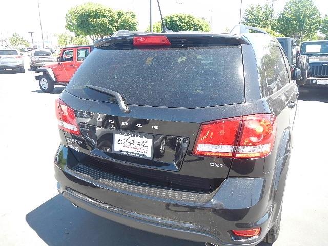 2013 Dodge Journey Unknown