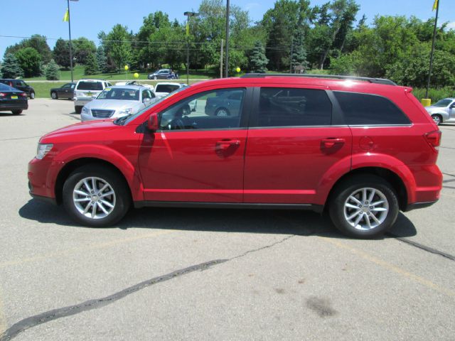 2013 Dodge Journey T6 AWD Leather Moonroof Navigation