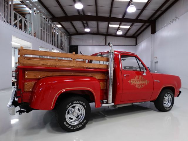 1979 Dodge Little Red 2.5 With Leather And Sunroof
