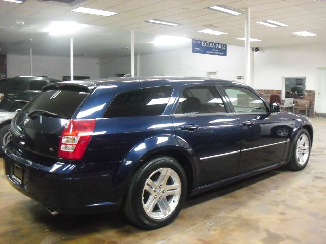 2005 Dodge Magnum 3.2