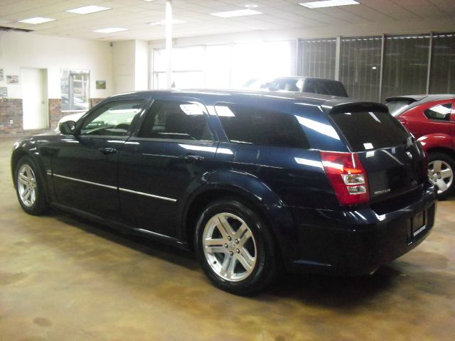 2005 Dodge Magnum 3.2