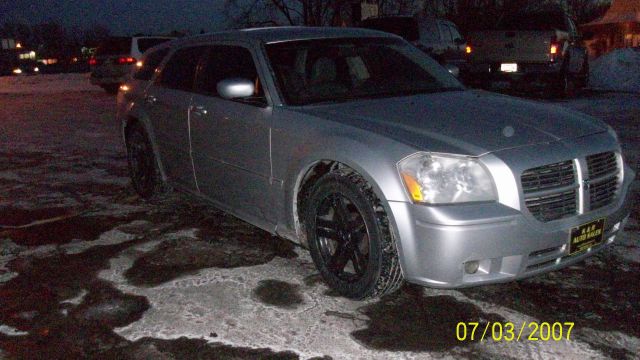 2005 Dodge Magnum 3.2