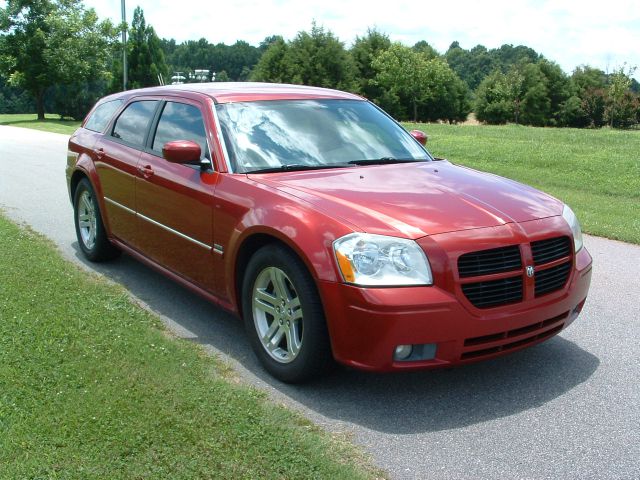 2005 Dodge Magnum 3.2