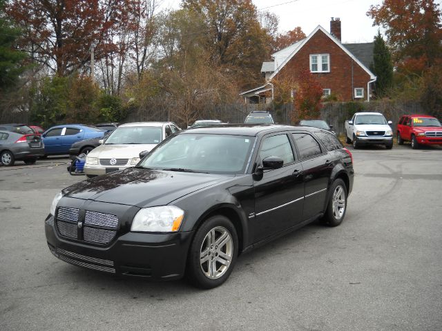 2005 Dodge Magnum 3.2