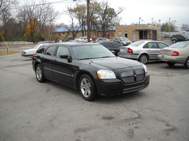 2005 Dodge Magnum 3.2