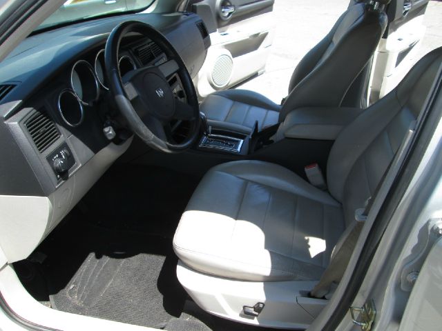 2005 Dodge Magnum 3.2