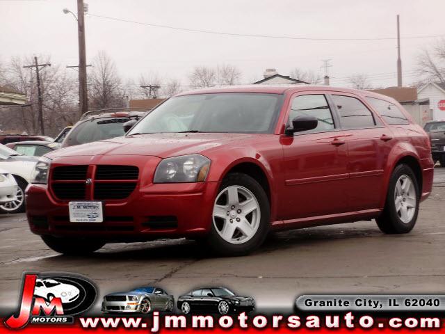 2005 Dodge Magnum S