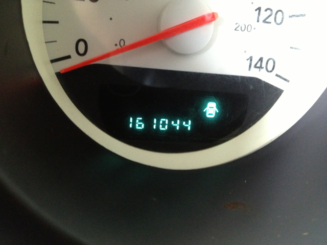 2005 Dodge Magnum SE