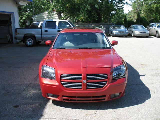 2005 Dodge Magnum 3.2